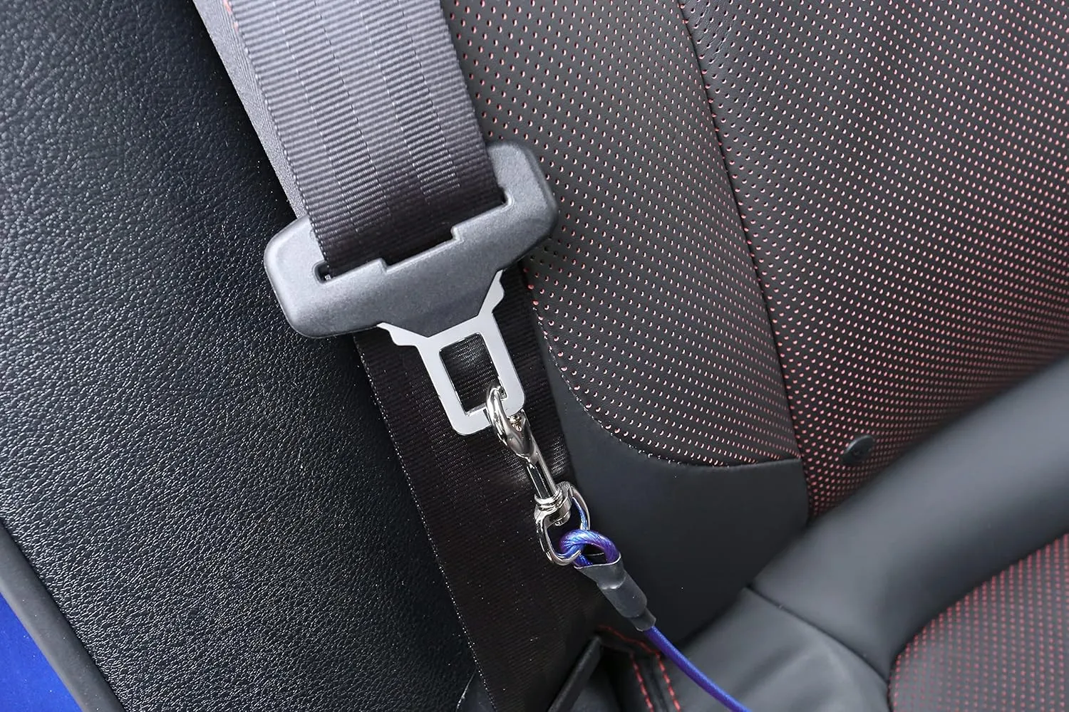 Mogoko Pet Dog Car Seat Belt Restraint, Coated Stainless Steel Chew Proof Dog Vehicle Safety Tether Cable, Double Clip No-Chew Pet Car Leash Lead-16 Inch